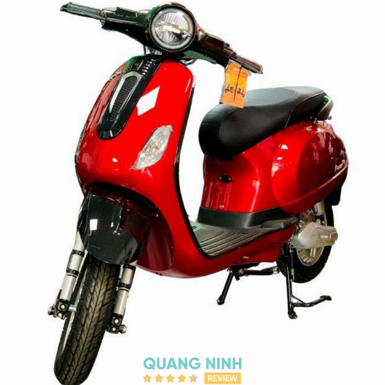 Không gian Đông Lý Điện Máy Xe Máy Móng Cái