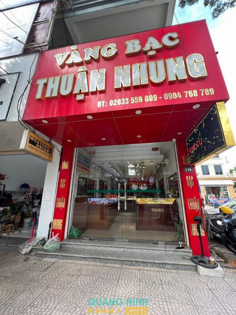 Tiệm vàng Thuận Nhung