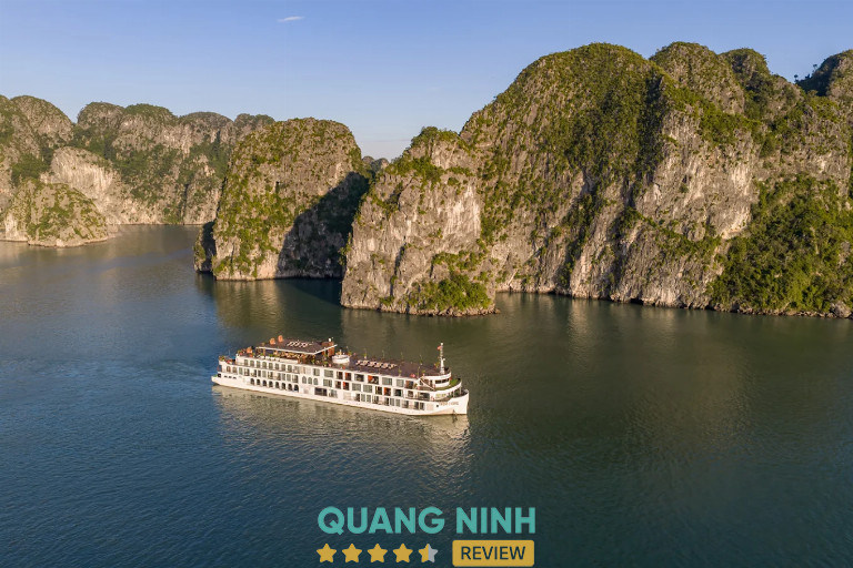 Bài đánh giá về Du thuyền Indochine, Tuần Châu, Quảng Ninh