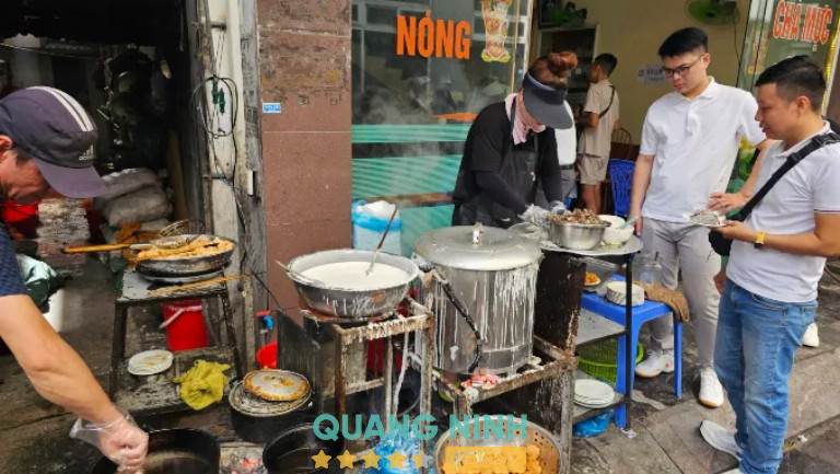 Bánh cuốn Chả mực bà Yến – hình ảnh 3